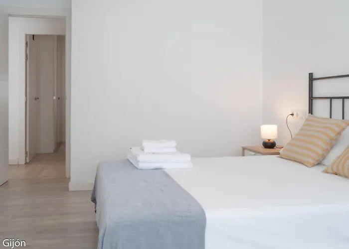 Avg Premio Real 13 Apartment *