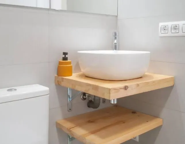 Apartamento Av Premio Real 13 *