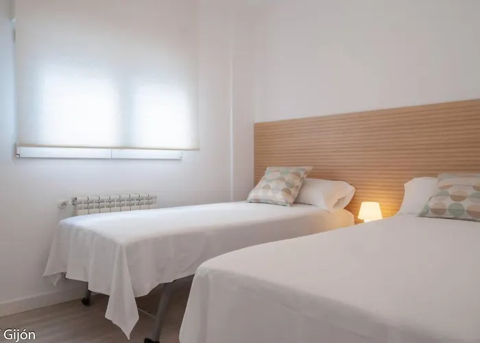 Av Premio Real 13 Gijón